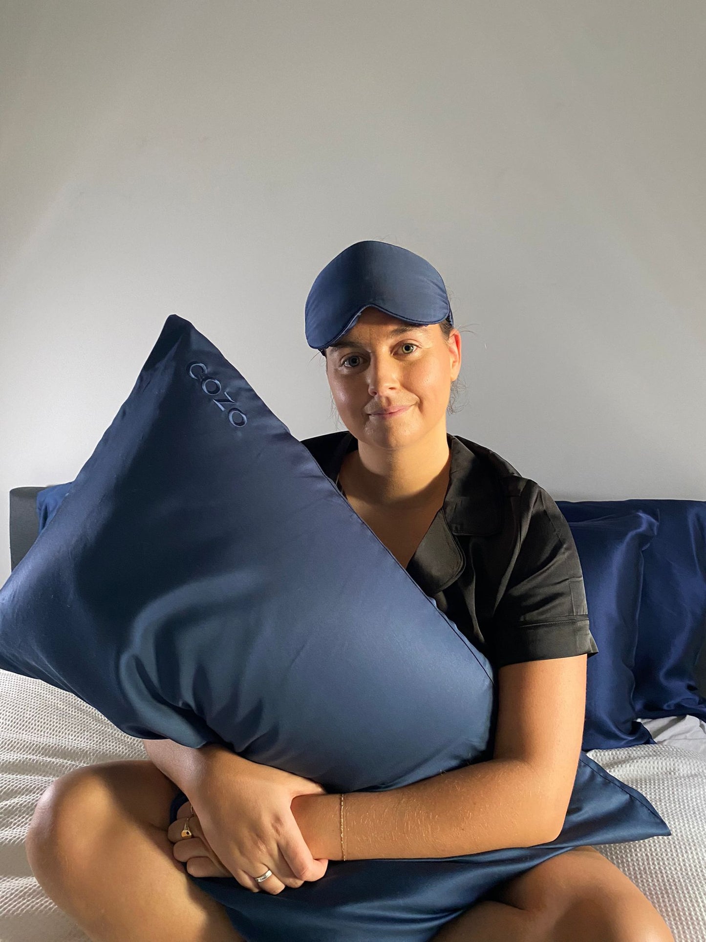 Navy Silk Sleepmask and Navy Silk Pillowcase